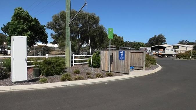 Cowaramup dump point and water pickup